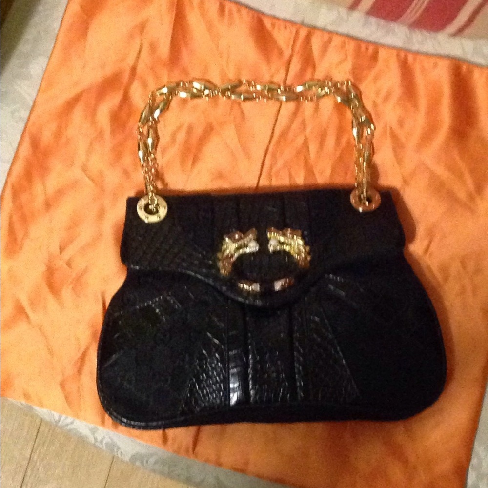 Vintage Gucci dragon bag